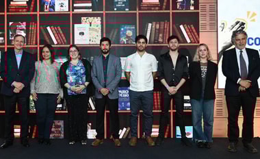 Concurso de Viva Leer Copec premia a los nuevos talentos de la literatura chilena
