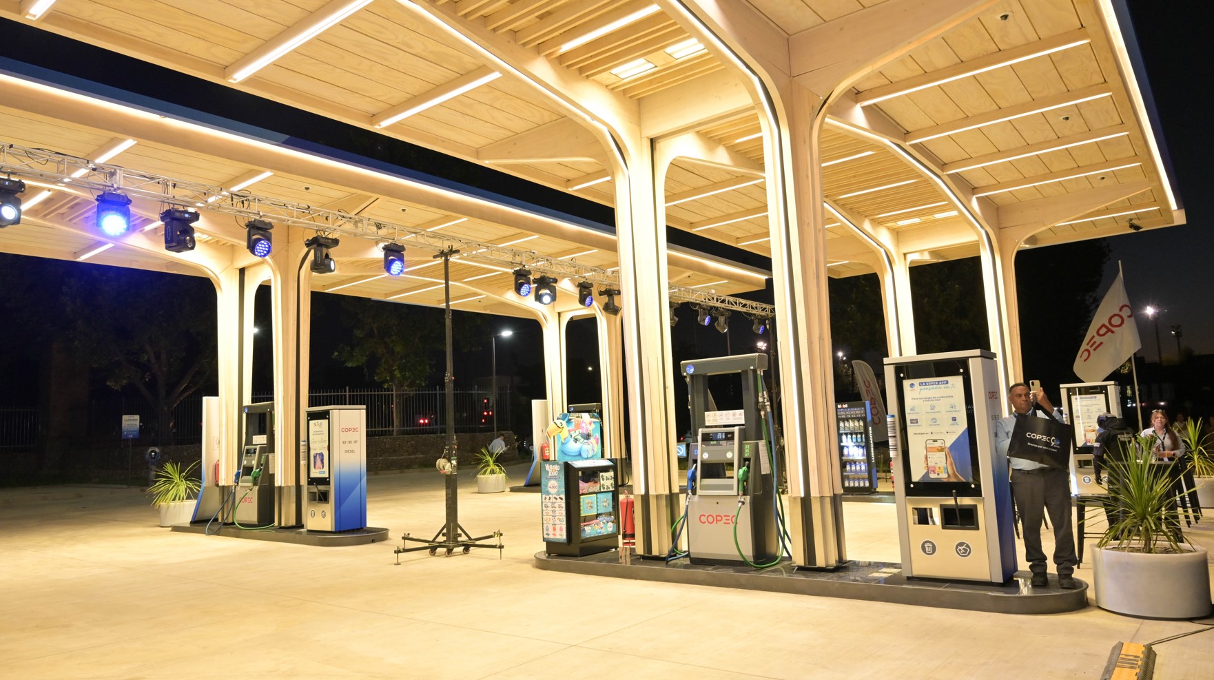 Estacion 700 Interior