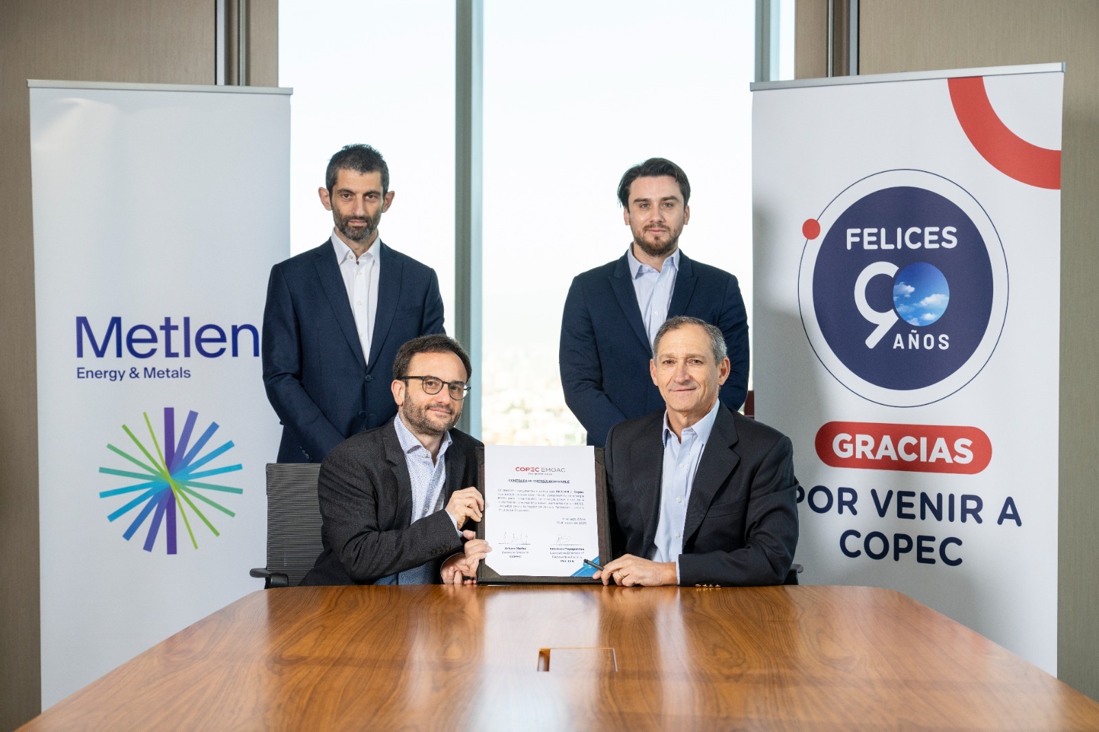 METLEN y Copec EMOAC firman acuerdo de suministro de energía
renovable por 15 años